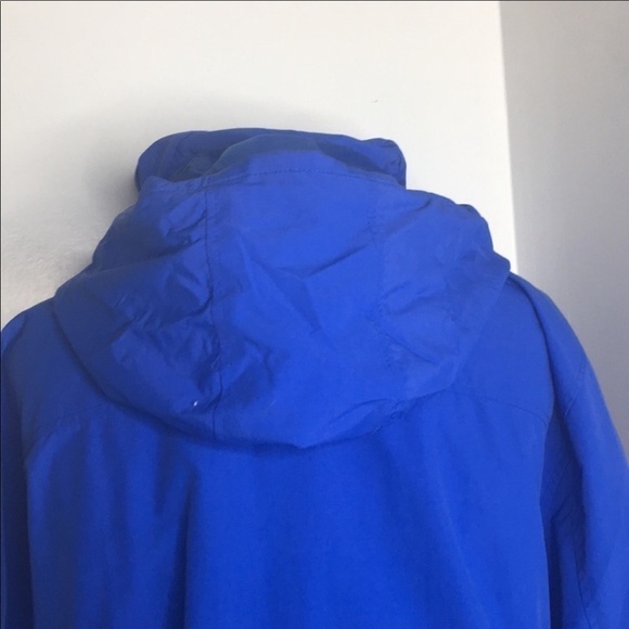 L.L Bean Storm Chaser Rain Jacket. - Picture 9 of 14